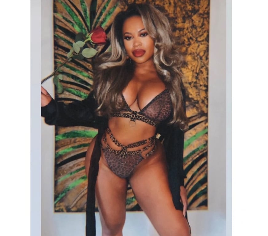Escorts Merseyside Liverpool - Photos for DOMENICAN, Real Curves impeccable Reputation .Bella ❤️