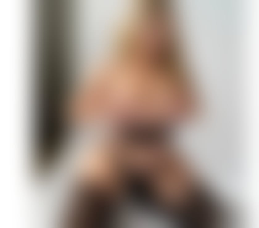 Escorts North West London Camden - Photos for 👙🫦CRISTIANE LATINAS Companion ! NEW IN THE UK🫦👙