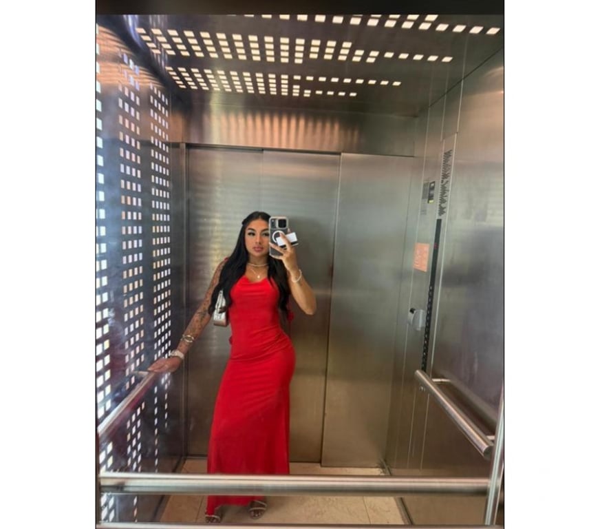 Escorts West Midlands Wolverhampton - Photos for NEW IN TOWN ⭐️ FIRST TIME WOLVES 😍