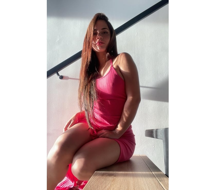 Escorts Somerset Yeovil - Somerset - Photos for Bruna Pretty Brazilian 🇧🇷 Hot girl Party 🍾🍸