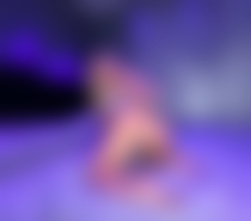 Andreea 🥵 hot girl for fun😜