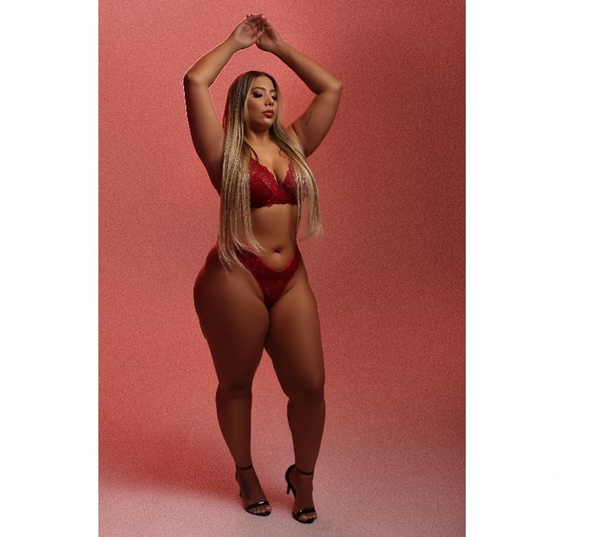 Escorts South West London Wandsworth - South West London - Photos for Laura, Party girl 🥳 All natural, real photos from Brazil