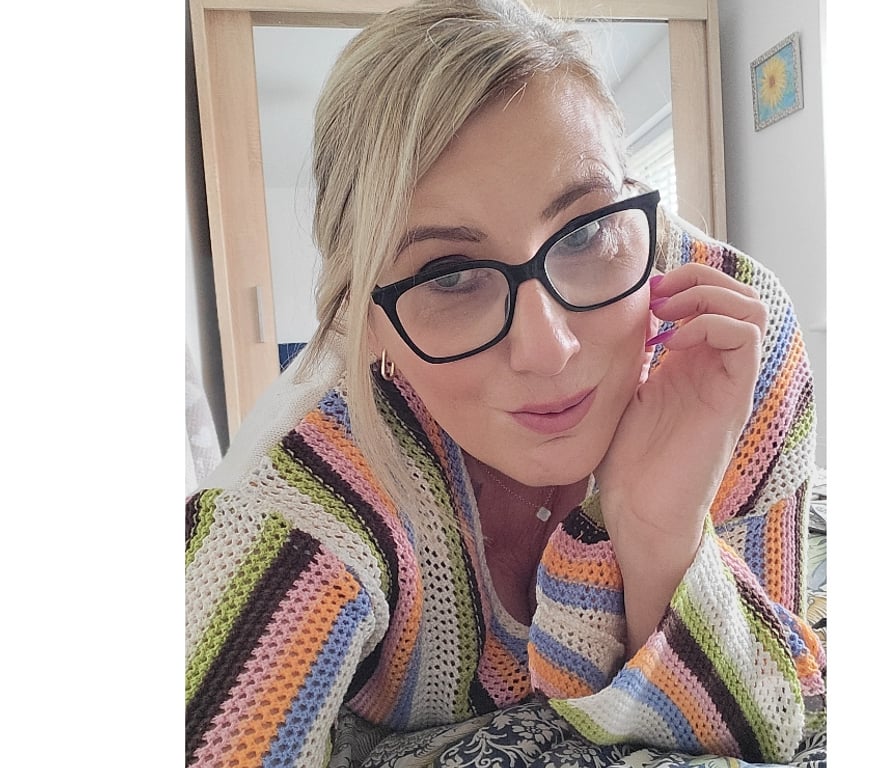 Adult Entertainment North Yorkshire Acaster Selby - York - Photos for Curvy english rachel