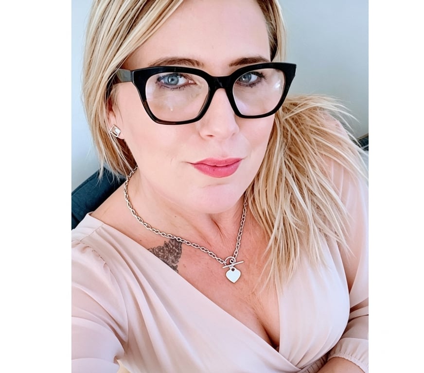 Adult Entertainment Norfolk Norwich - Photos for Curvy english rachel