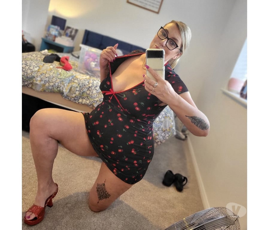 Adult Entertainment North Yorkshire Acaster Selby - York - Photos for Curvy english rachel