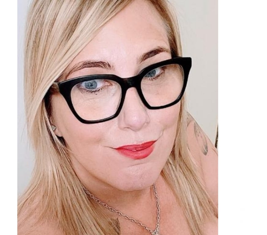 Adult Entertainment North Yorkshire Acaster Selby - York - Photos for Curvy english rachel