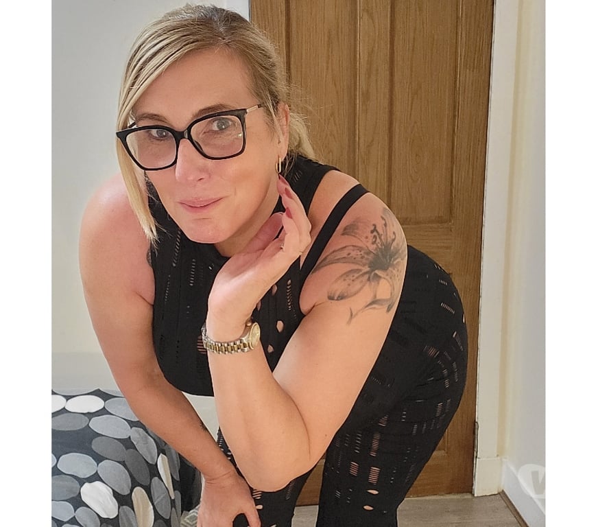 Adult Entertainment North Yorkshire Acaster Selby - York - Photos for Curvy naughty english rachel