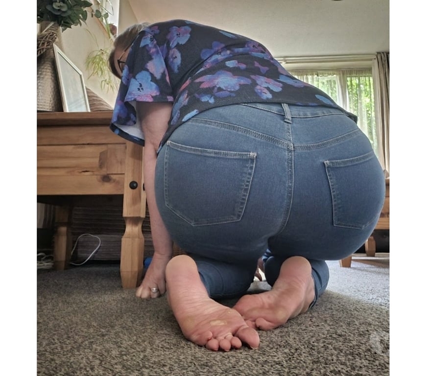 Adult Entertainment North Yorkshire Acaster Selby - York - Photos for Curvy naughty english rachel