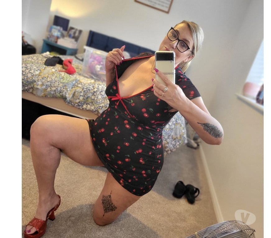 Adult Entertainment Westmorland and Furness Penrith New Squares - Westmorland and Furness - Photos for English curvy milf rachel online fun