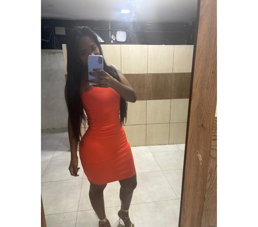 Escorts North London Seven Sisters - North London - Photos for 🇧🇷HOT BRAZILIAN 🔞🔥 Girl's party 🔥