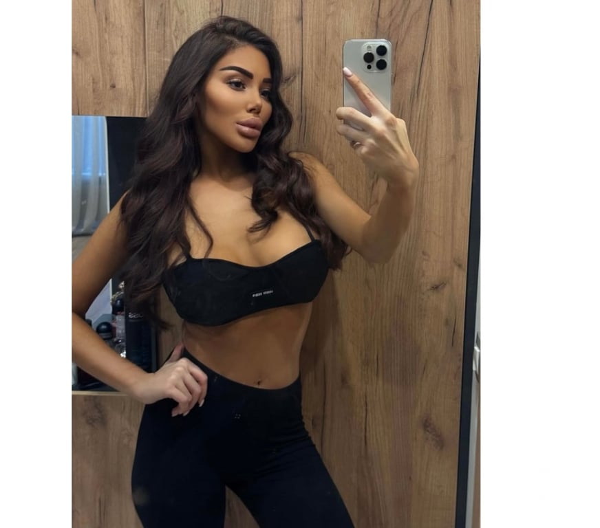 Escorts Hampshire Rushmoor - Photos for Candy 🍭 FRENCH 🇫🇷 x HIGH CLASS 💯