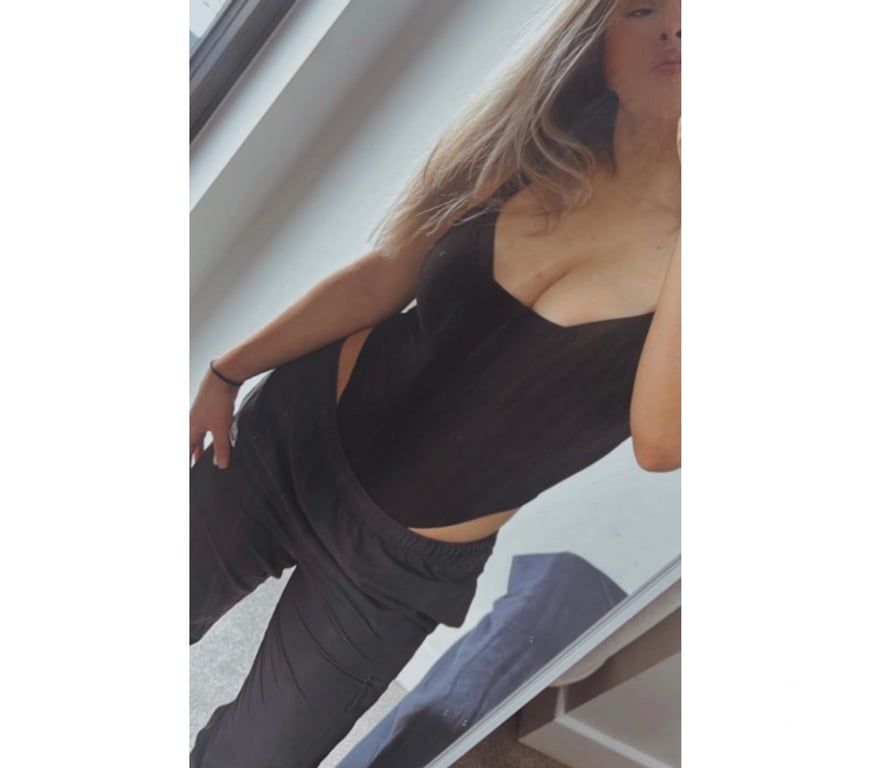 Escorts Essex Brentwood - Photos for Karolyne lovely