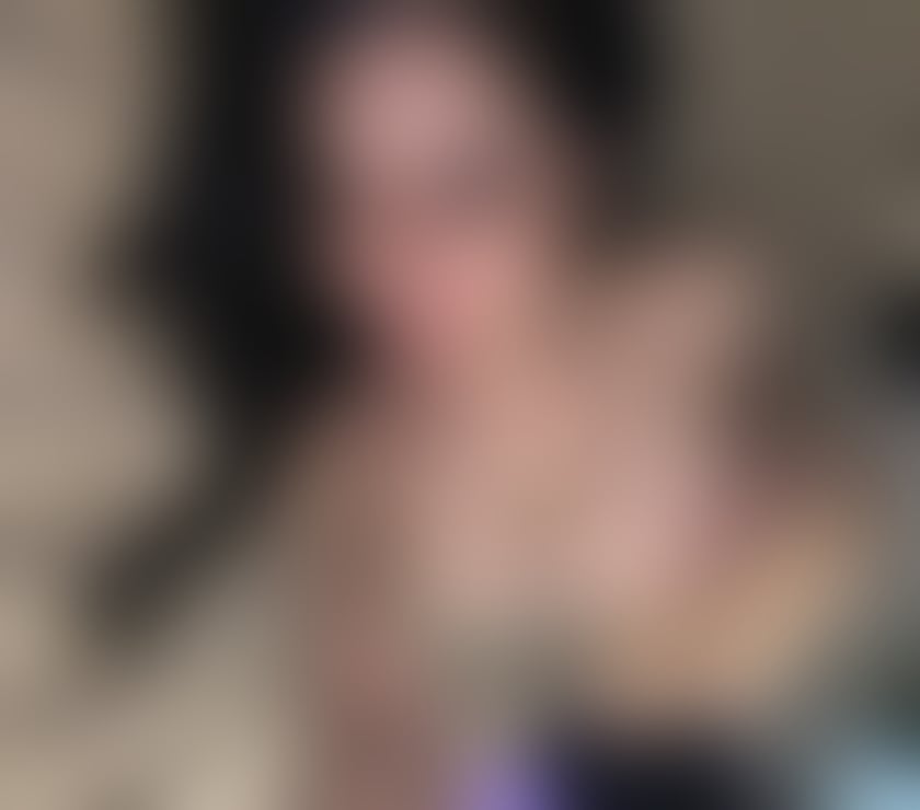 Escorts East London Canary Wharf - East London - Photos for Half Thai half Russian New model ready to serve Rose
