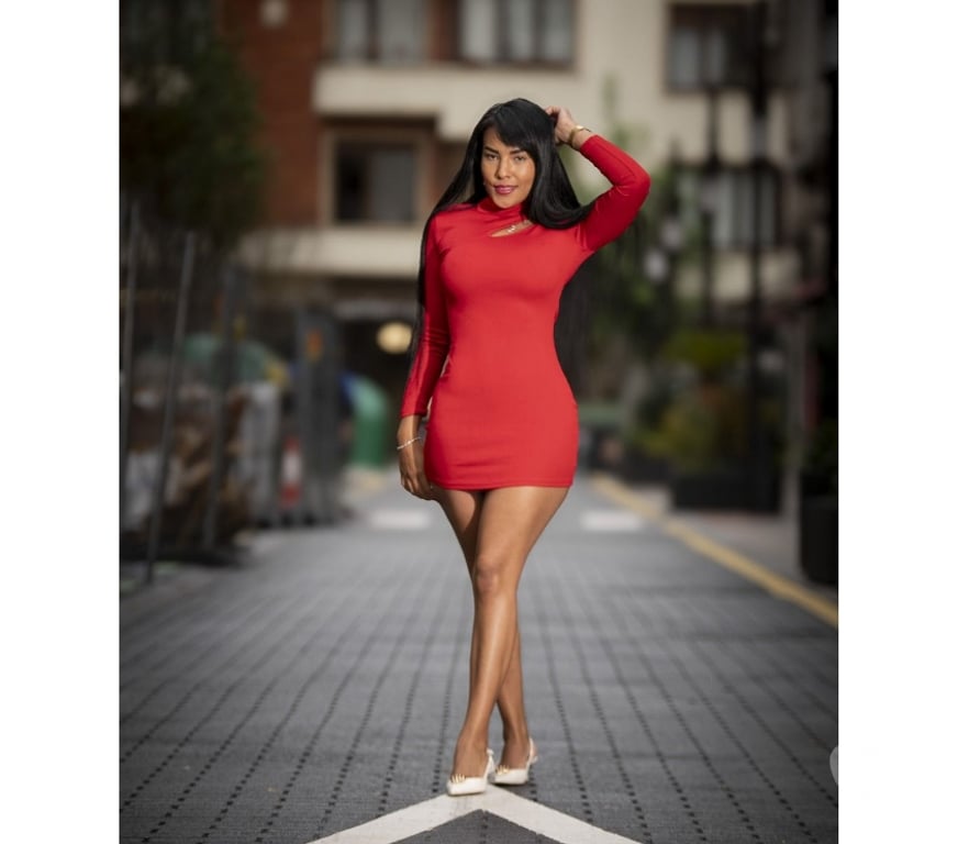 Escorts Surrey Runnymede - Photos for 🍾🥂ONE OR TWO GIRLS INCALL NO RUSH SERVICES REAL🥂