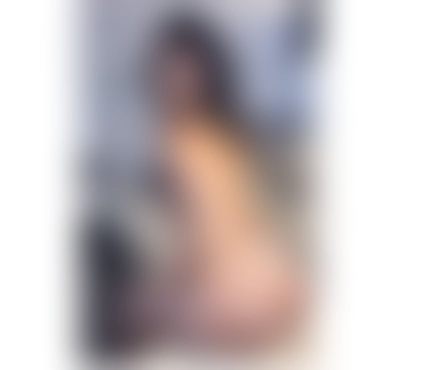 Escorts Wimbledon South West London - Photos for LAURA BRAZILIAN HORNY 🔥 ONLY THIS WEEK ⚠️