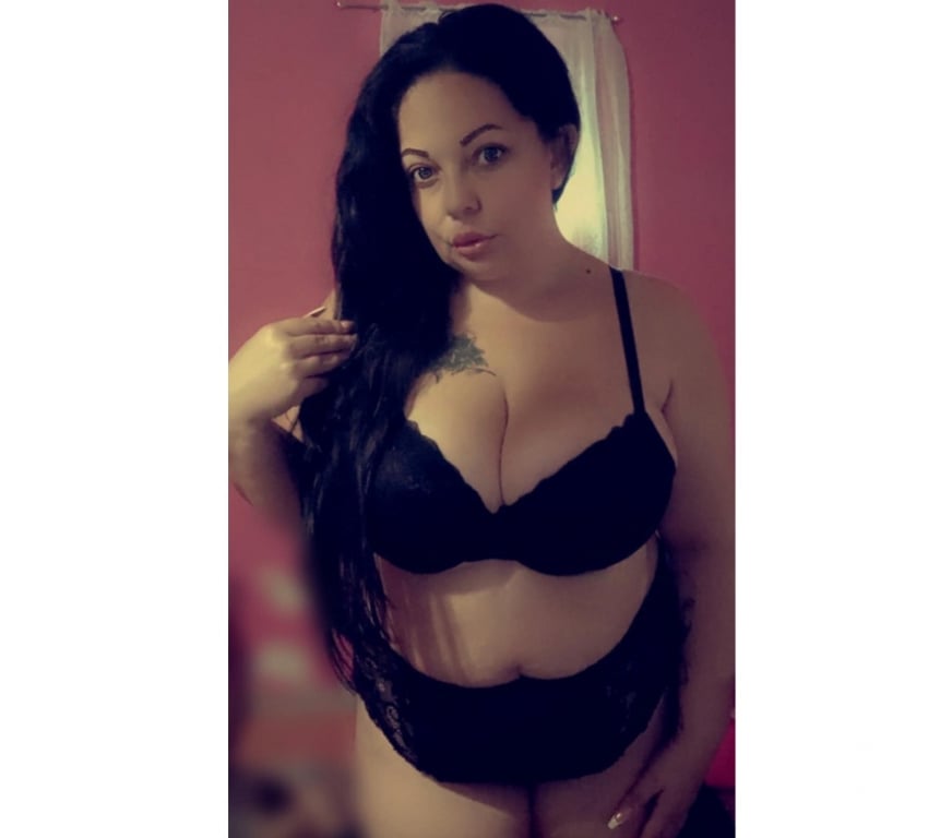 Escorts East London Plaistow - East London - Photos for 😈💋Lara💋😈 including owo💦❤️