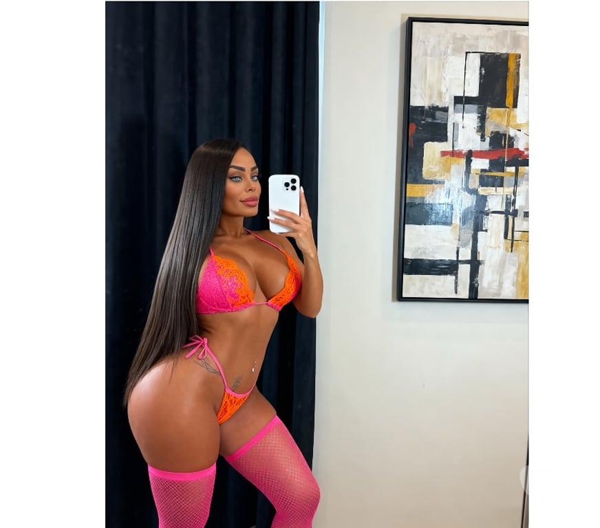 Escorts Edinburgh Edinburgh - Edinburgh - Photos for JU TOP 100%realy beautiful brazilian first time in the city