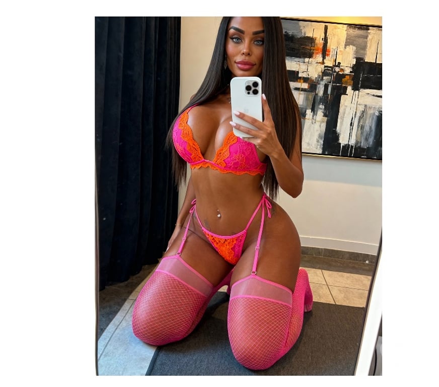 Escorts Edinburgh Edinburgh - Edinburgh - Photos for JU TOP 100%realy beautiful brazilian first time in the city