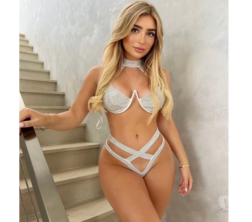 Escorts East London Canary Wharf Station - East London - Photos for 💦❤️‍🔥Polly party high class