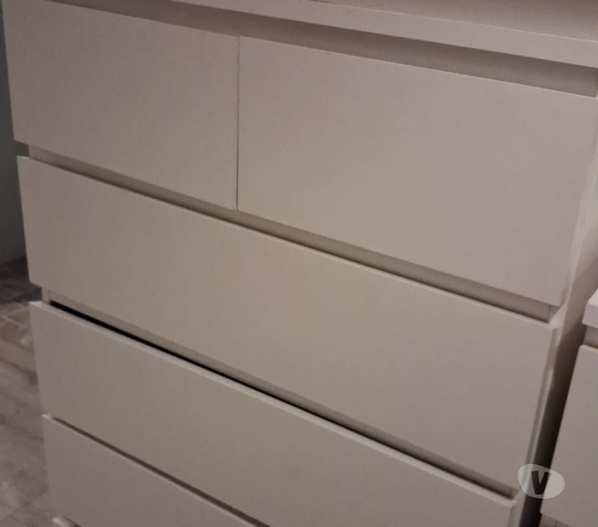 Furniture Bedfordshire Luton - Photos for Ikea two white drawers for sales