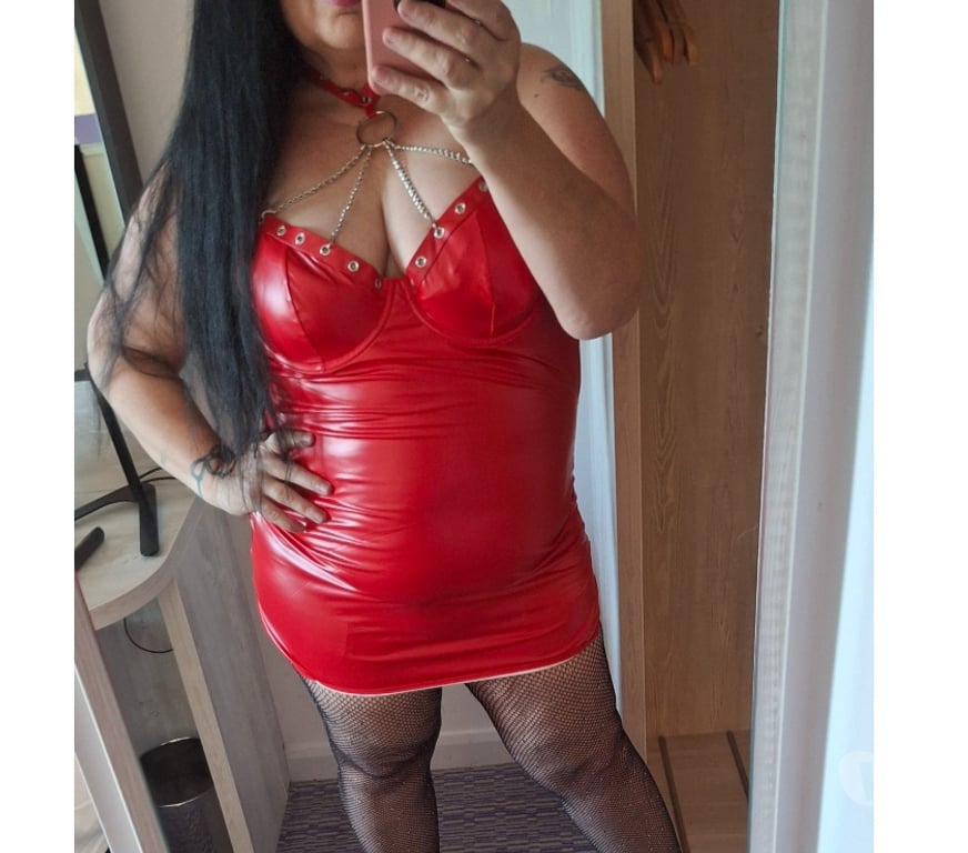 Escorts Bristol Bristol City Centre - Bristol - Photos for Curvy real mature💥Body size is 16💋