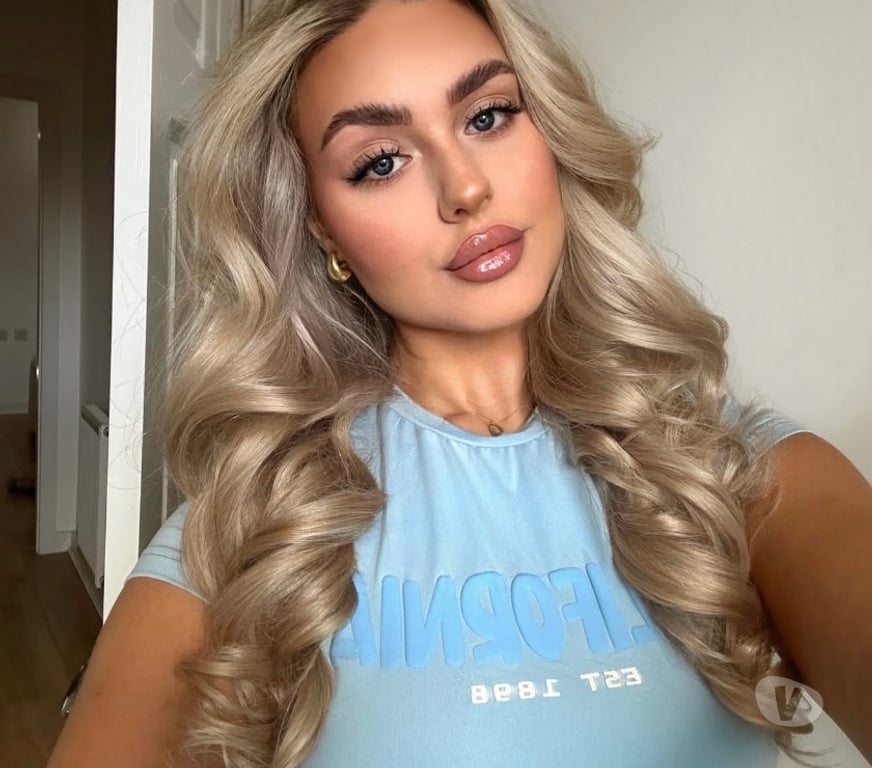 Escorts West Sussex Crawley - Photos for Ⓢⓔⓧⓨ ⓑⓛⓞⓝⓓⓔ 🄿🄰🅁🅃🅈 24 🄷