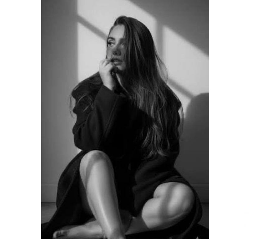 Escorts Surrey Reigate and Banstead - Photos for New IN TOWN OFFERING THE BEST AND UNRUSHED TIME