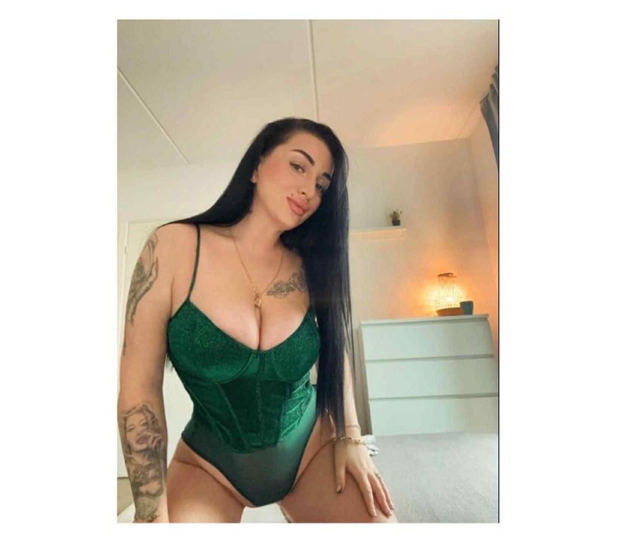 Escorts Worcestershire Worcester - Photos for NEW BRUNETTE WITH BIG BOOBS😍BEST SERVICES