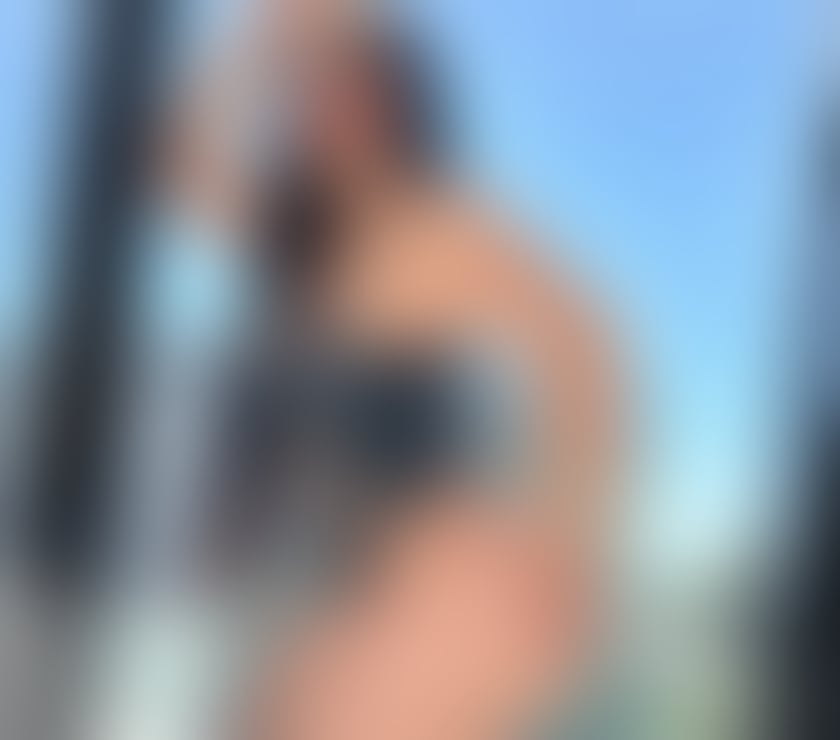  Escorts Pelaw Gateshead - Photos for Sandra new in the city call me baby 🔥