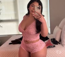 DALIZA CARIBBEAN BOMBSHELL IN TOWN