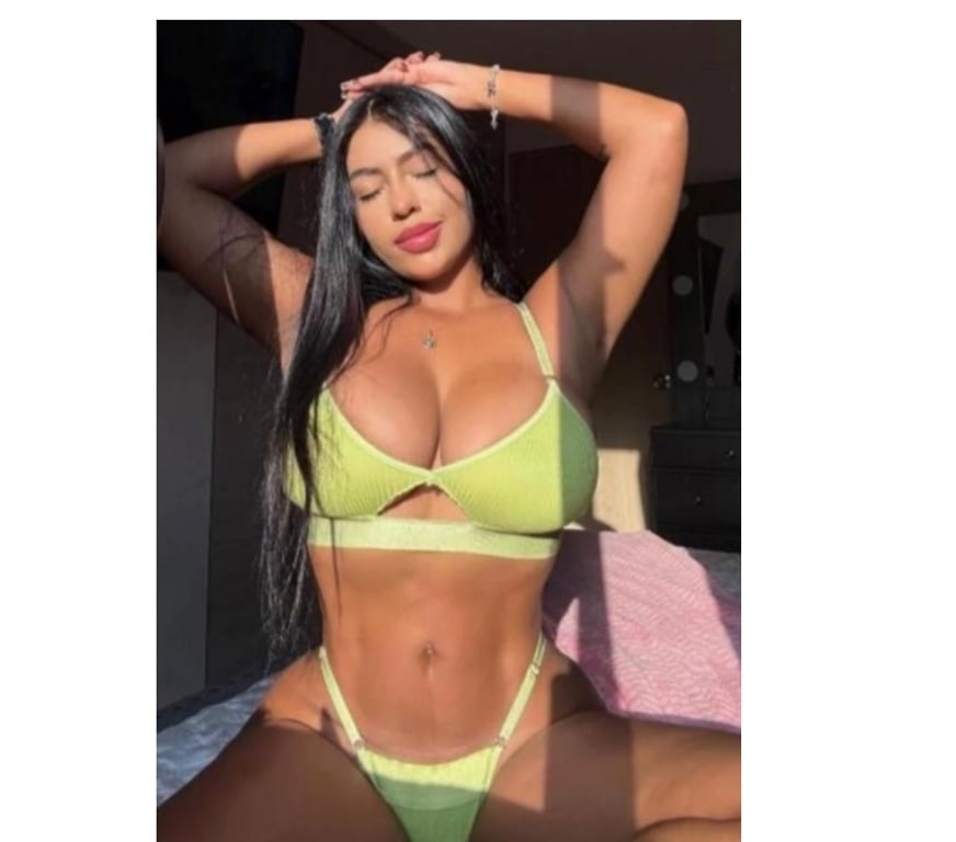 Escorts Aberdeen Aberdeen City Centre - Aberdeen - Photos for hot brunette party girl🔥😍