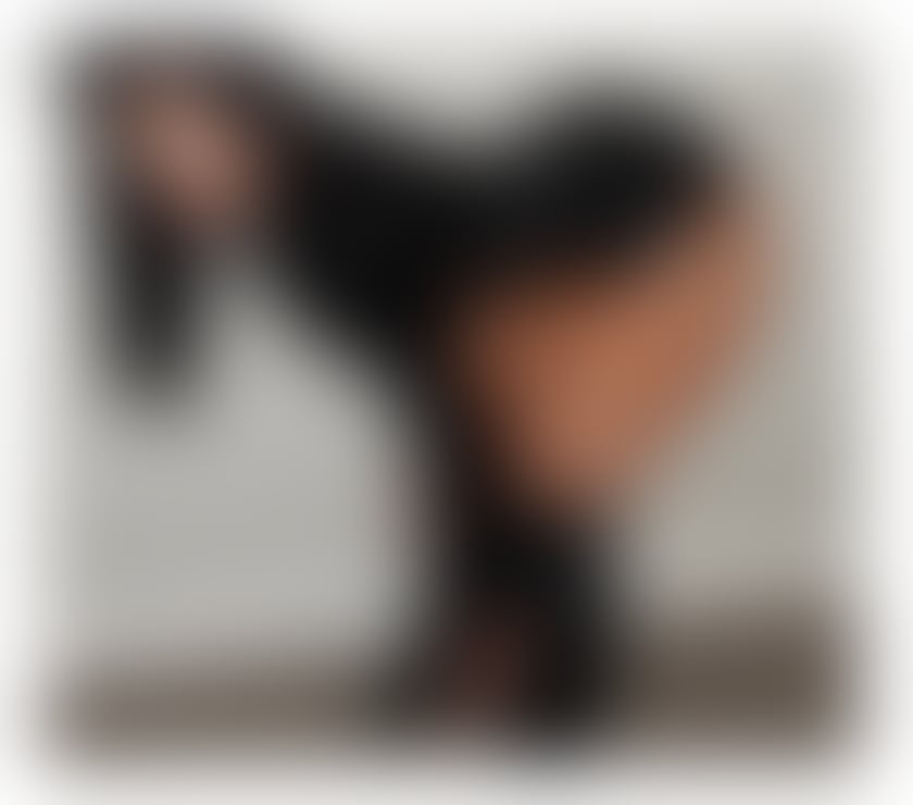 Escorts Hampshire Rushmoor - Photos for Ally – Classy, Captivating & Full of Grace 🌙