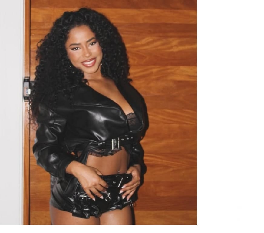 Escorts Newport - Wales Newport City Centre - Newport - Photos for Lara New Brazilian girl in the city 🇧🇷🥰🫦