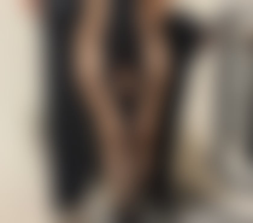 Escorts Birmingham Birmingham - Photos for Apni Pakistani Kuri what’s up me 07493963516