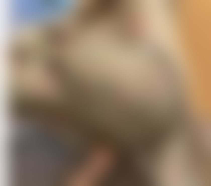 Escorts West Midlands Birmingham - Photos for Apni Pakistani Kuri what’s up me 07493963516