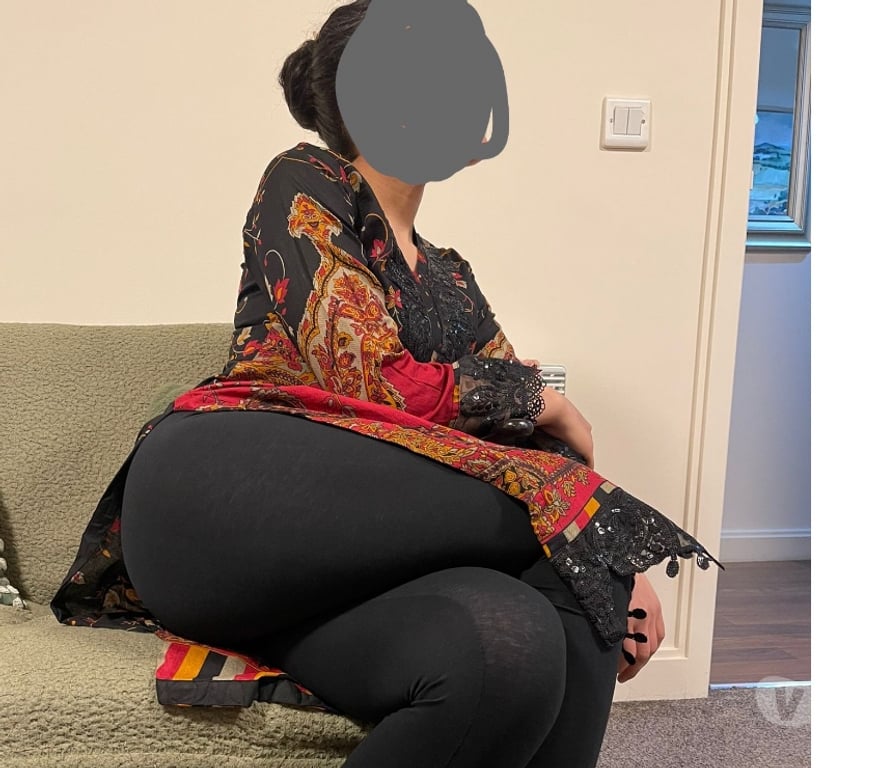 Escorts West Midlands Birmingham - Photos for Apni Pakistani Kuri