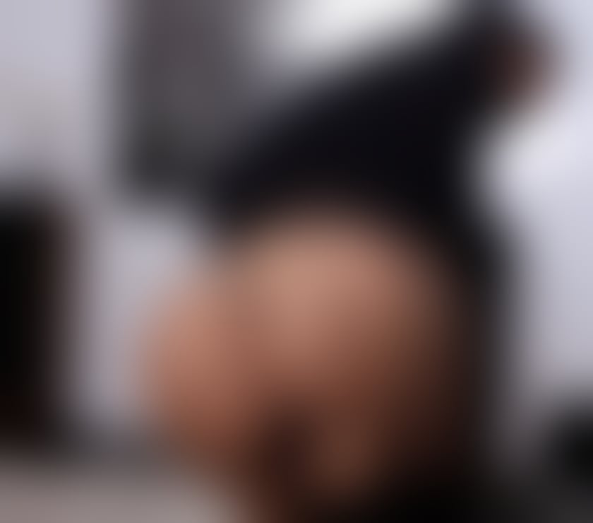 Escorts Somerset Yeovil - Somerset - Photos for Naughty Hijabi girl Rihanna🫶🏽👅1 week only !