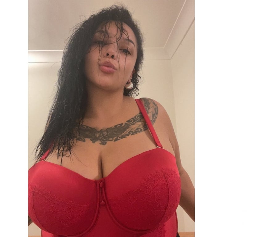 Escorts East London Canning Town Station - East London - Photos for ❤️‍🔥Hot Tatiana 🍑Big Ass🍑 Big Girl 🍒