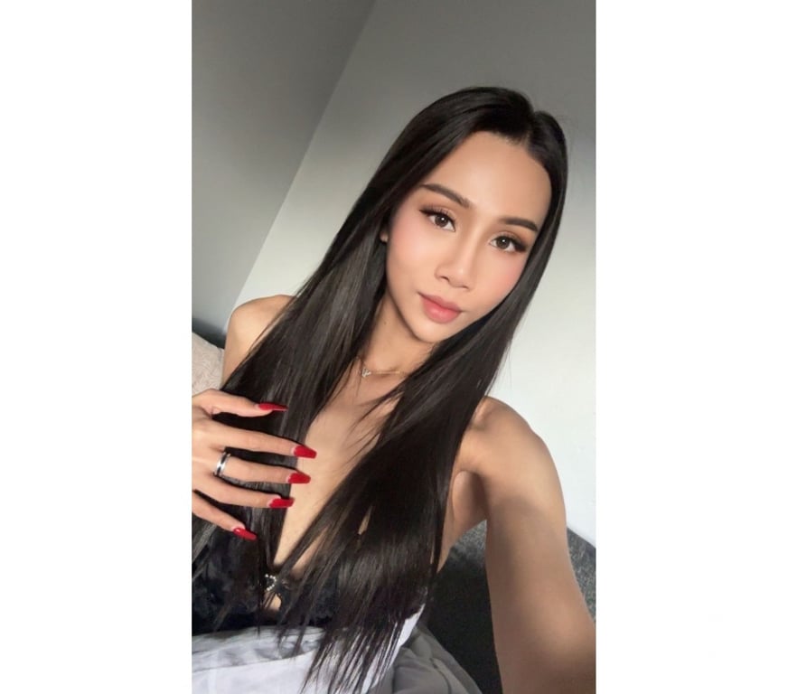 Escorts North West London Colindale Station - North West London - Photos for Charissa Thai TS 🍆🍆🇹🇭🇹🇭