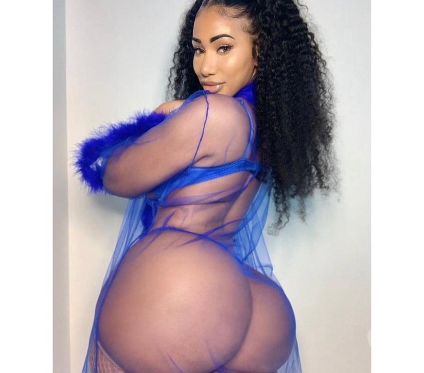 Escorts North West London Dollis Hill - North West London - Photos for 🍆🫦FIRST TIME IN TOWN HORNY! MIRELA PARTY GIRL💦🍑