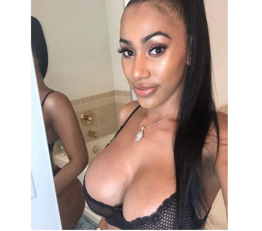 Escorts North West London Dollis Hill - North West London - Photos for 🍆🫦FIRST TIME IN TOWN HORNY! MIRELA PARTY GIRL💦🍑