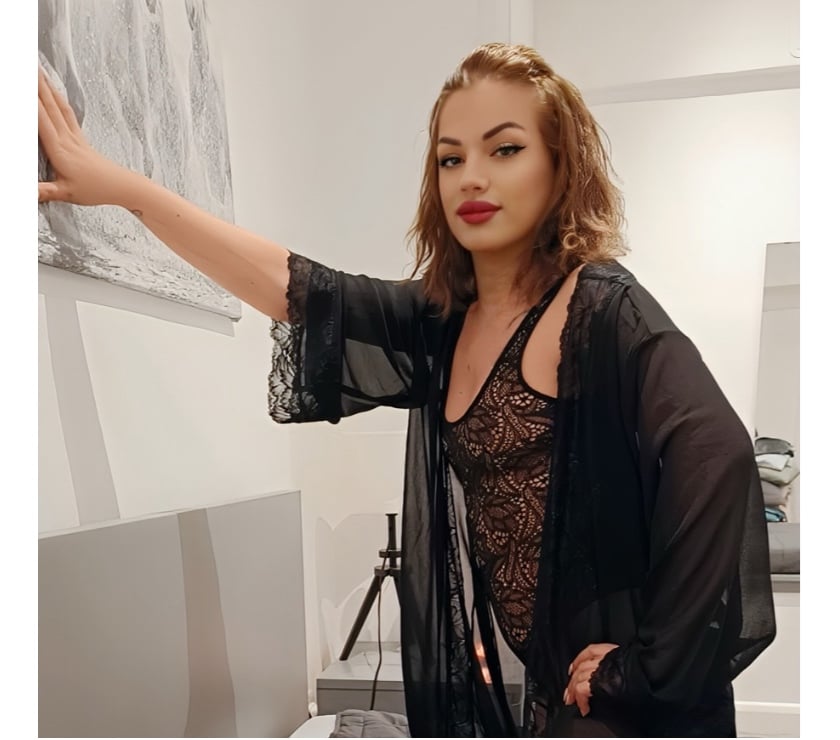 Escorts Dundee Baldovan - Dundee - Photos for New in town • hot tattooed blonde •massage & gfe