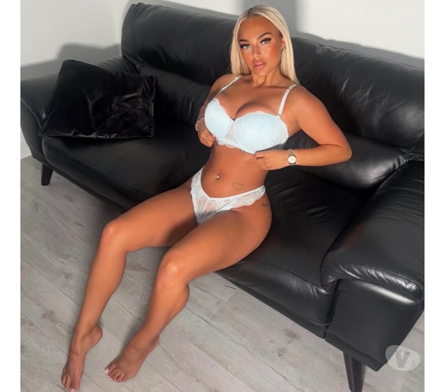 Escorts Lancashire Hyndburn - Photos for Call me now Luna