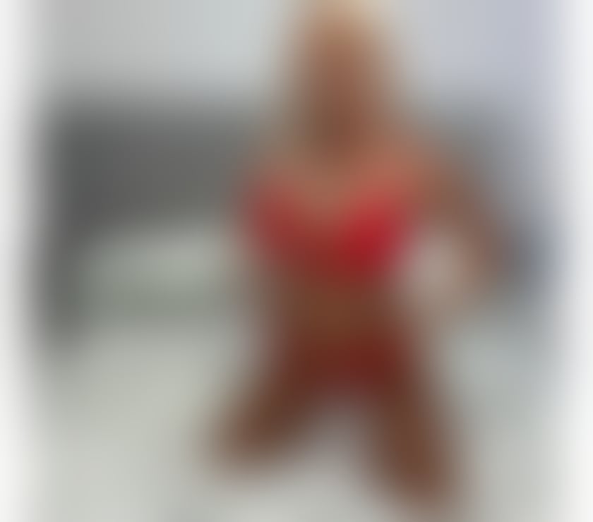 Escorts Middleton Rochdale - Photos for Now in town call me