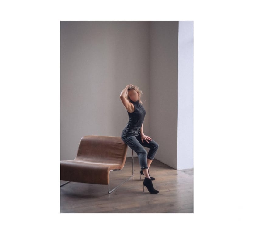 Escorts North London Enfield - Photos for BEST TANTRIC MASSAGE IN ENFIELD & BODY TO BODY HAND