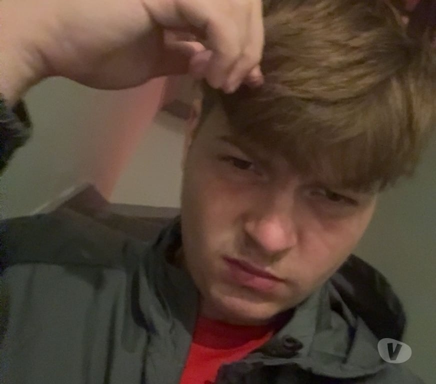  Gay massage Hull Hull City Centre - Hull - Photos for Chavvy 21 year old