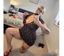 English curvy milf racheal