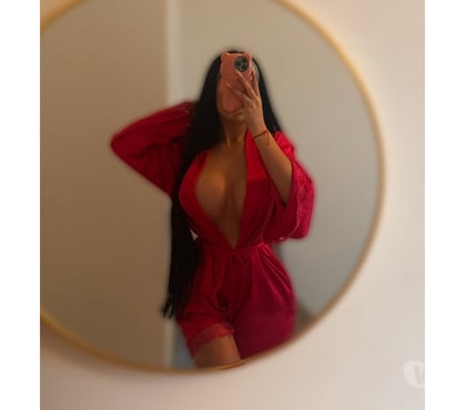 Escorts Milton Keynes City Centre Milton Keynes - Photos for 🔥Stunning Rossa new in MK💥100% Real pics💯Party🍷