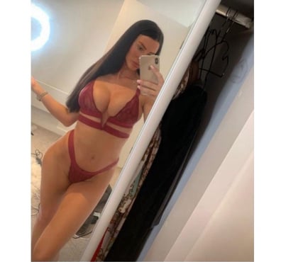 Escorts Milton Keynes City Centre Milton Keynes - Photos for 🔥Amazing Rossa new in MK💥100% Real pics💯Party🍷