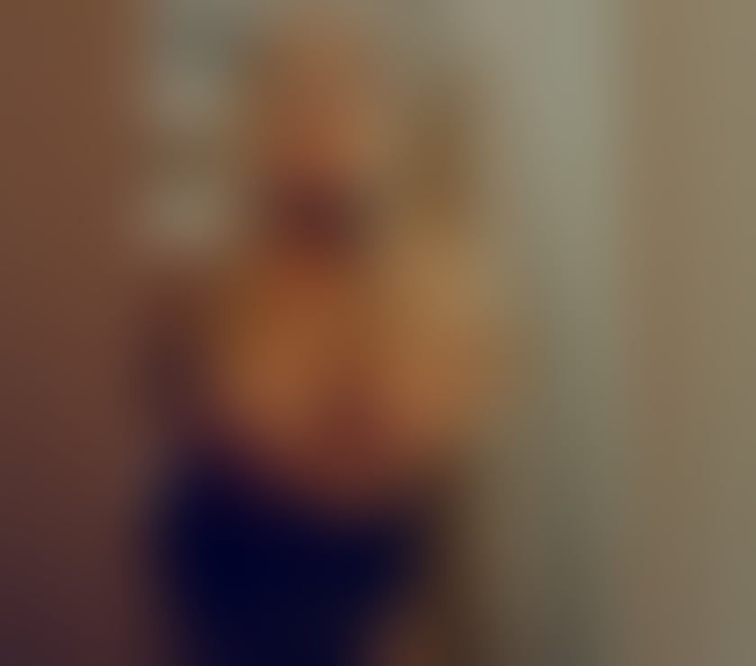 Escorts East London Leyton - East London - Photos for TIFFANY CURVY🔥BIG ASS❤️BEST DEEP SLOPPY OWO👑